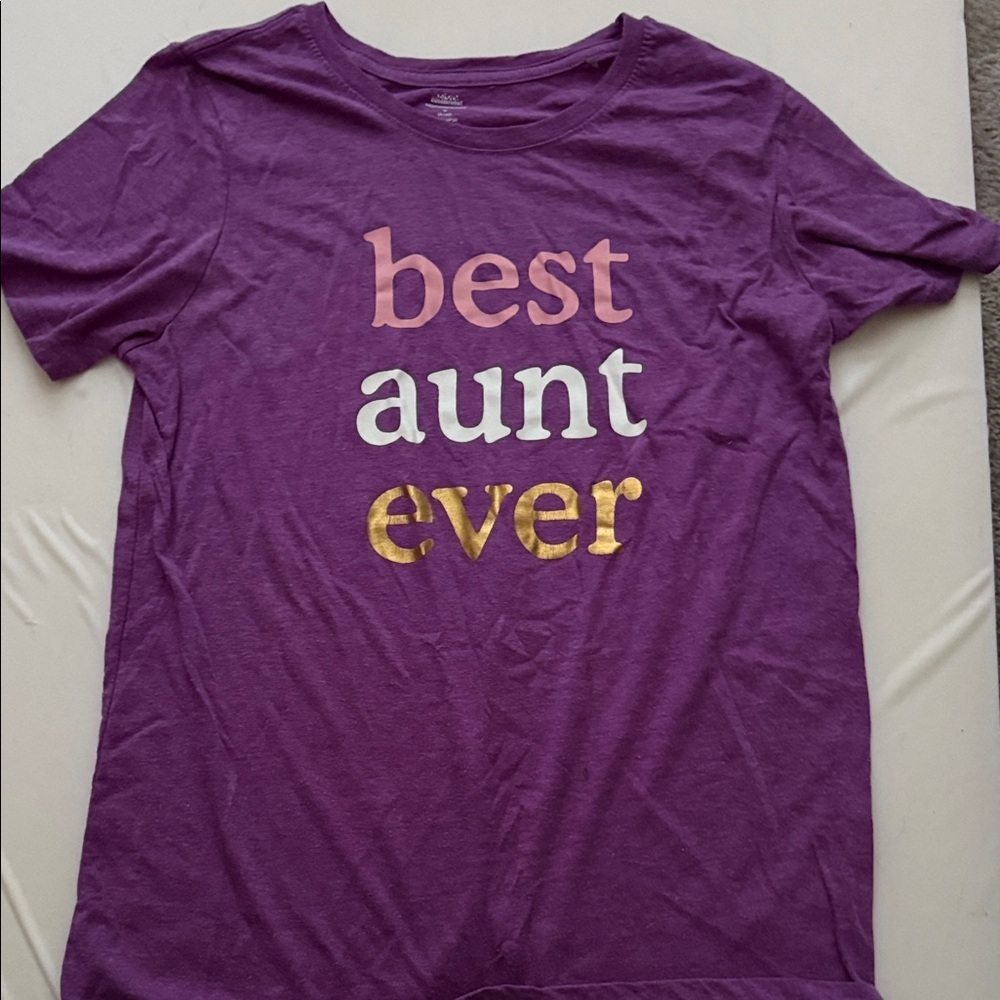 Purple Graphic Tee - Best Aunt Ever